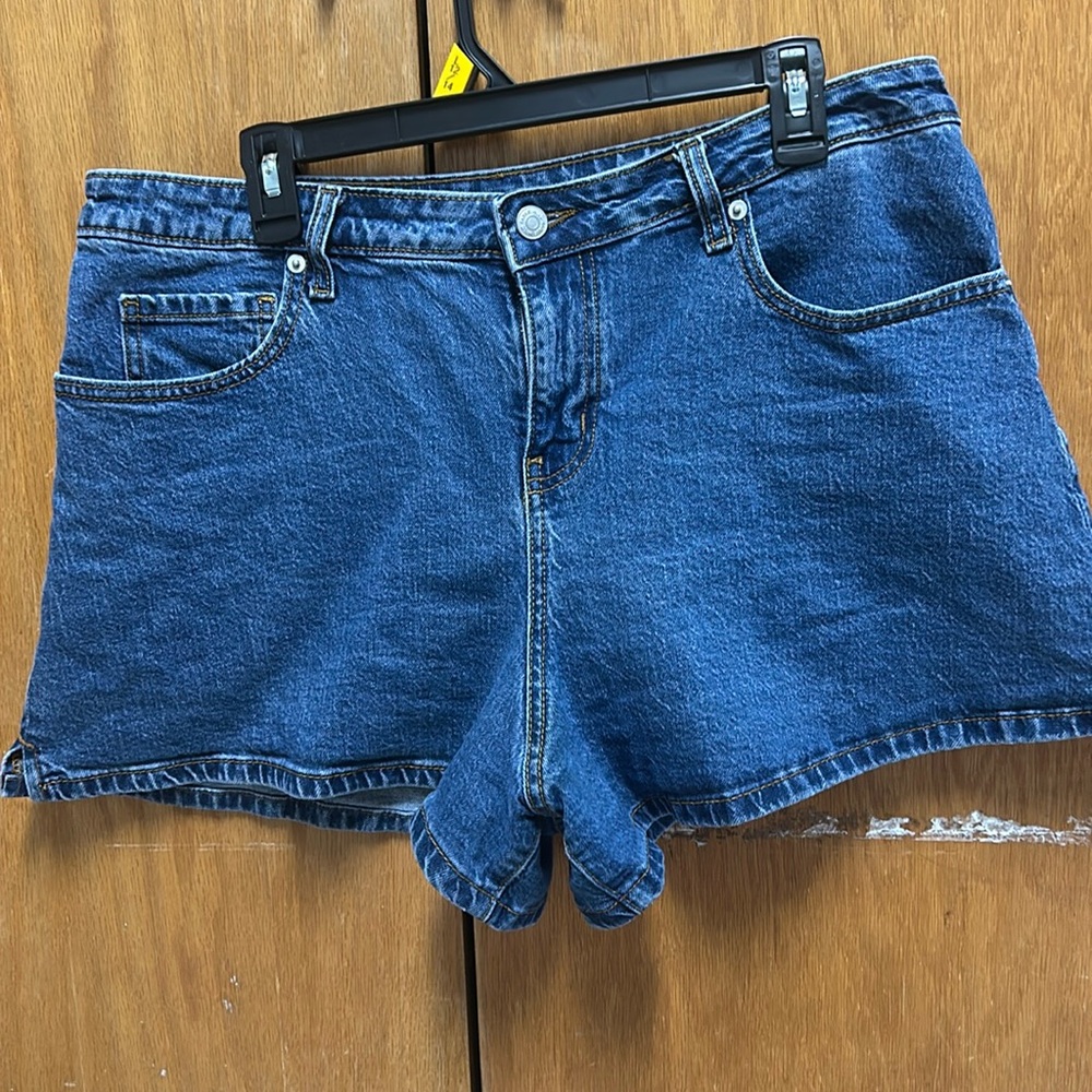 Wild fable shorts